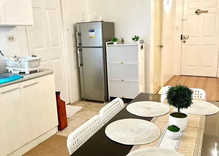 Cozy Near Moa Airport Aseana Pitx Apartamento *
