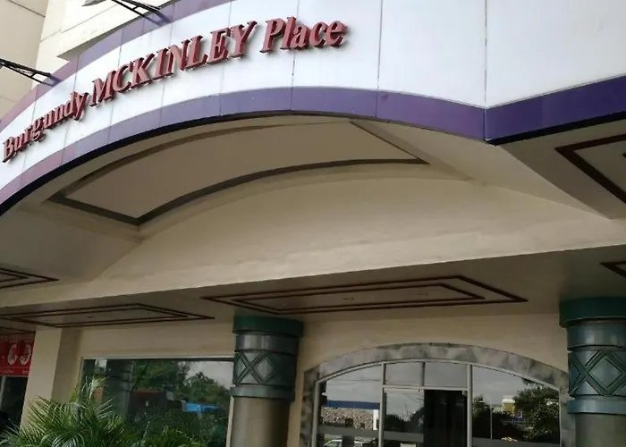 Cozy Near Moa Airport Aseana Pitx